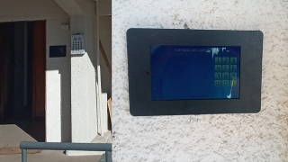 Citofon&iacute;a inal&aacute;mbrica en pantalla t&aacute;ctil para 45  departamentos en edificio Las Carabelas - Conc&oacute;n